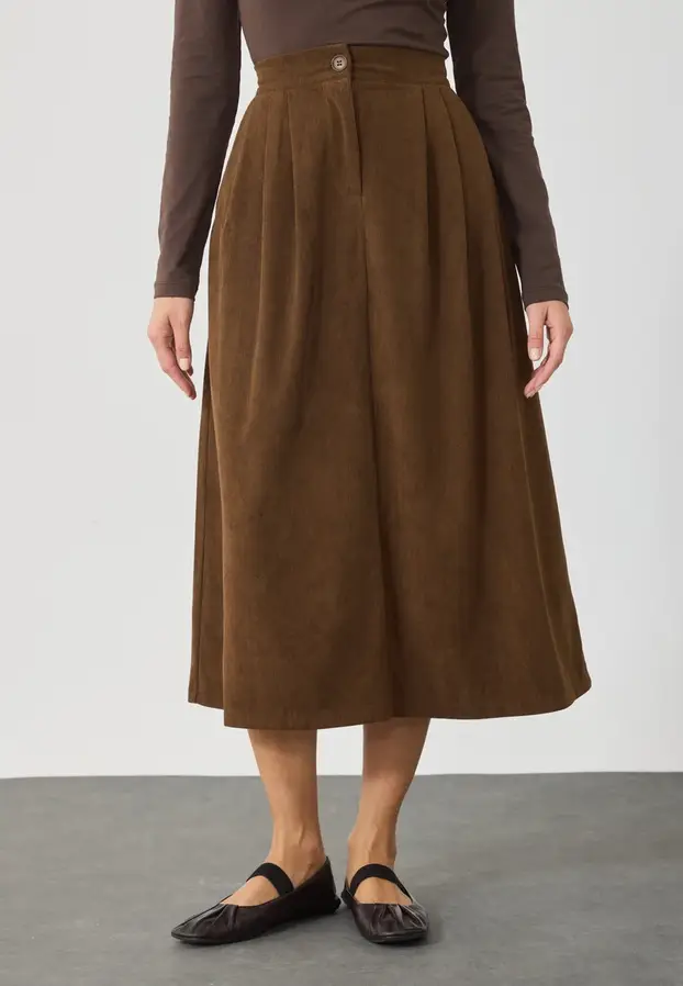 Pregledali smo ponudu za vas! Suknje za jesenske stilske igre