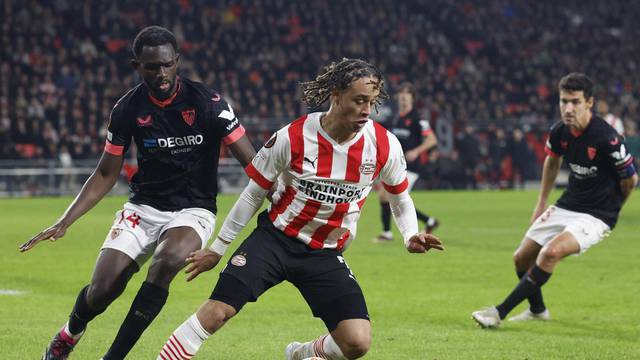 Europa League - Play-Off Second Leg - PSV Eindhoven v Sevilla