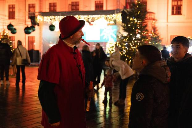 Osijek: Otvorenje Adventa uz koncert Danijele Martinović