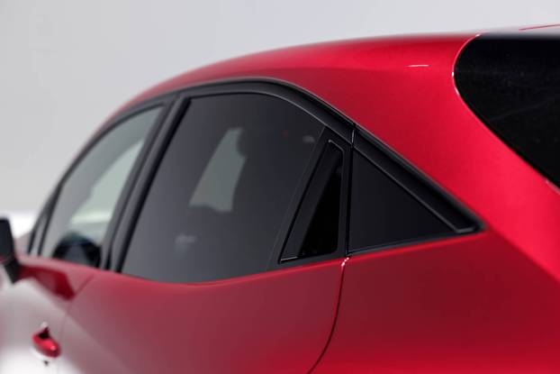 RENAULT CLIO VI FULL HYBRID E-TECH (RB3B1 HEV)