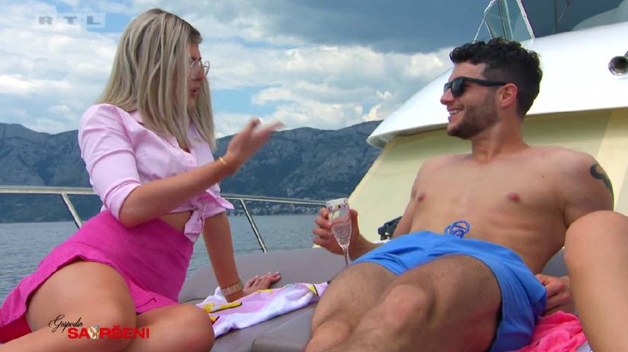 Ela hranila Tonija pa postavljala drska pitanja: Mislila sam da ćeš ljubiti samo 'odabranu' curu