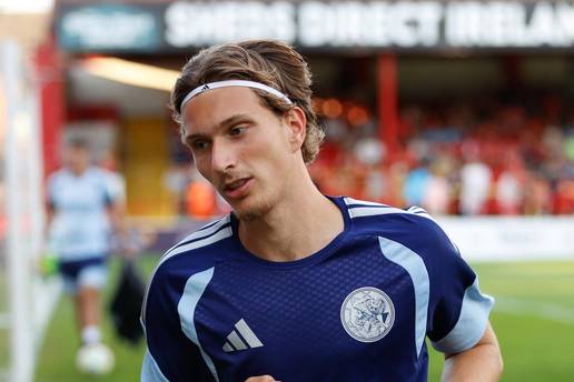 U&Zcaron;IVO Transferi: Ajaxov Belgijac dogovorio transfer u PSG, Lazio posudio napada&ccaron;a iz Intera