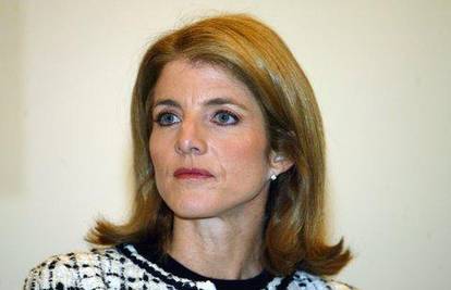 Caroline Kennedy odustala od Senata zbog ujaka Teda