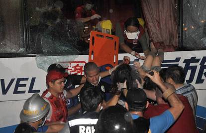 Otmičar busa na Filipinima ipak je ubio osmero turista