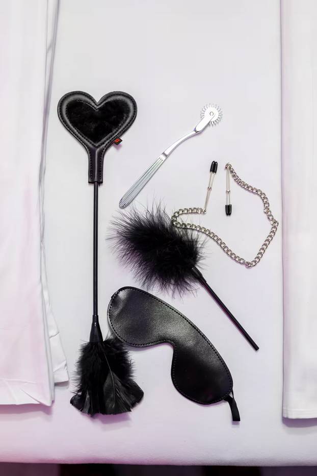 FOTO BDSM stan u Poljskoj je za ljubitelje grube akcije pravi raj!