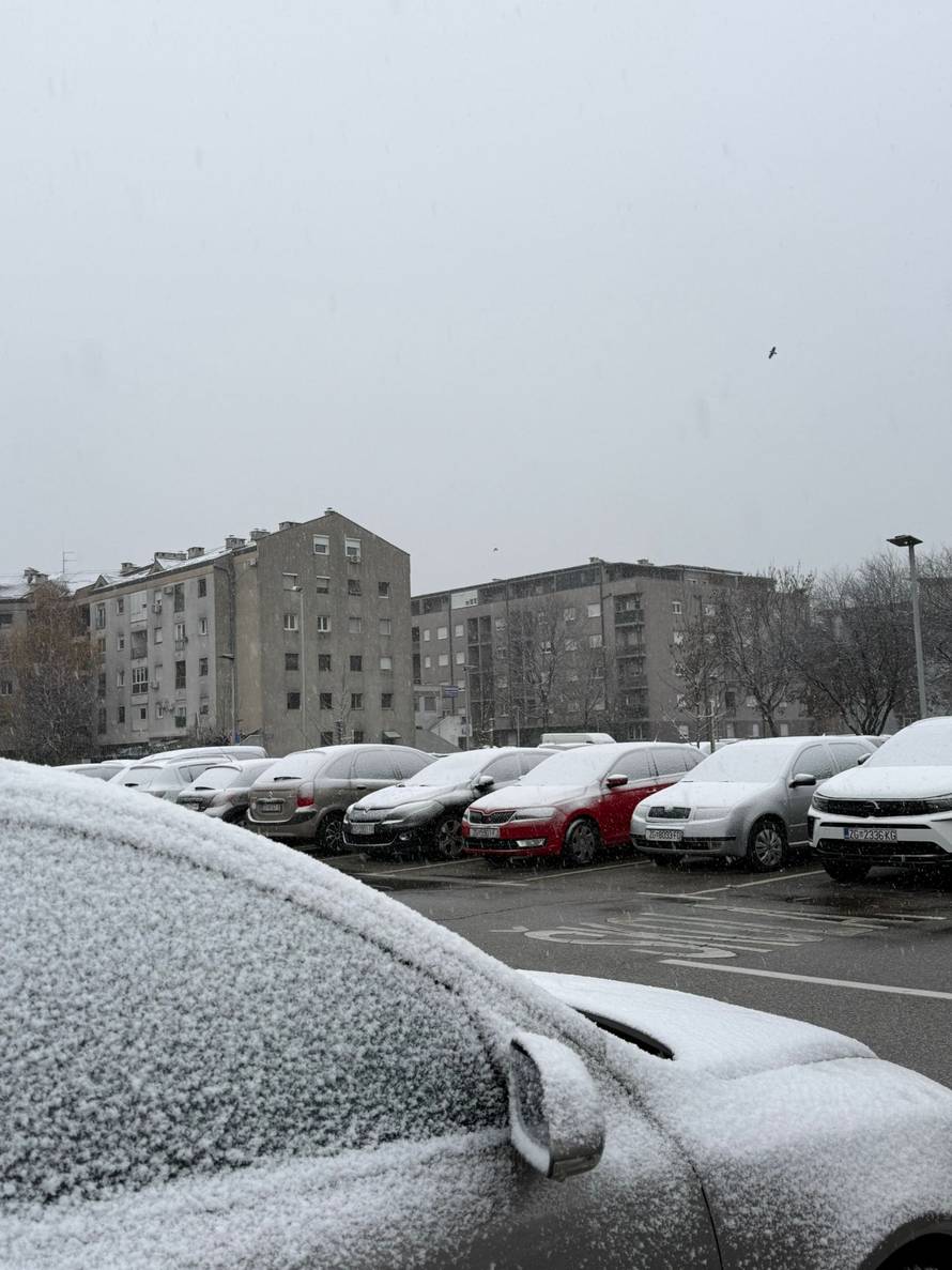 'Ovo je okupljanje ljubitelja ljetnih guma!': Zabijelilo kod Splita, na cesti nastao kaos