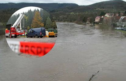 Monstruozni zločin: Majka (35) bacila bebu (1) u ledenu rijeku