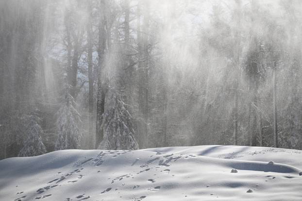 Sunčano novogodišnje jutro na Sljemenu