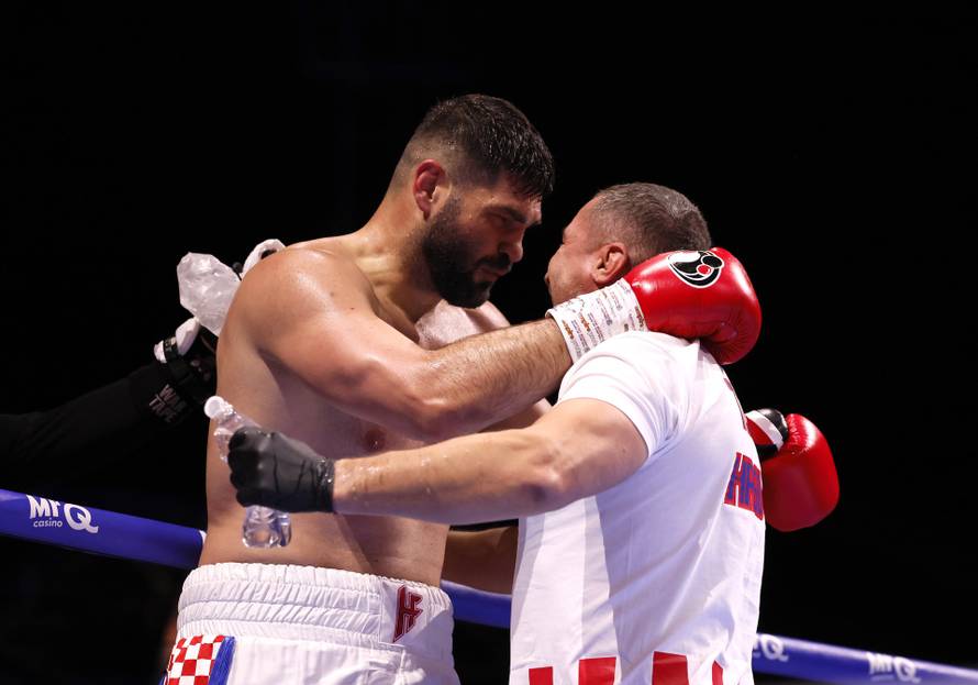 David Allen v Filip Hrgovic - Eco-Power Stadium