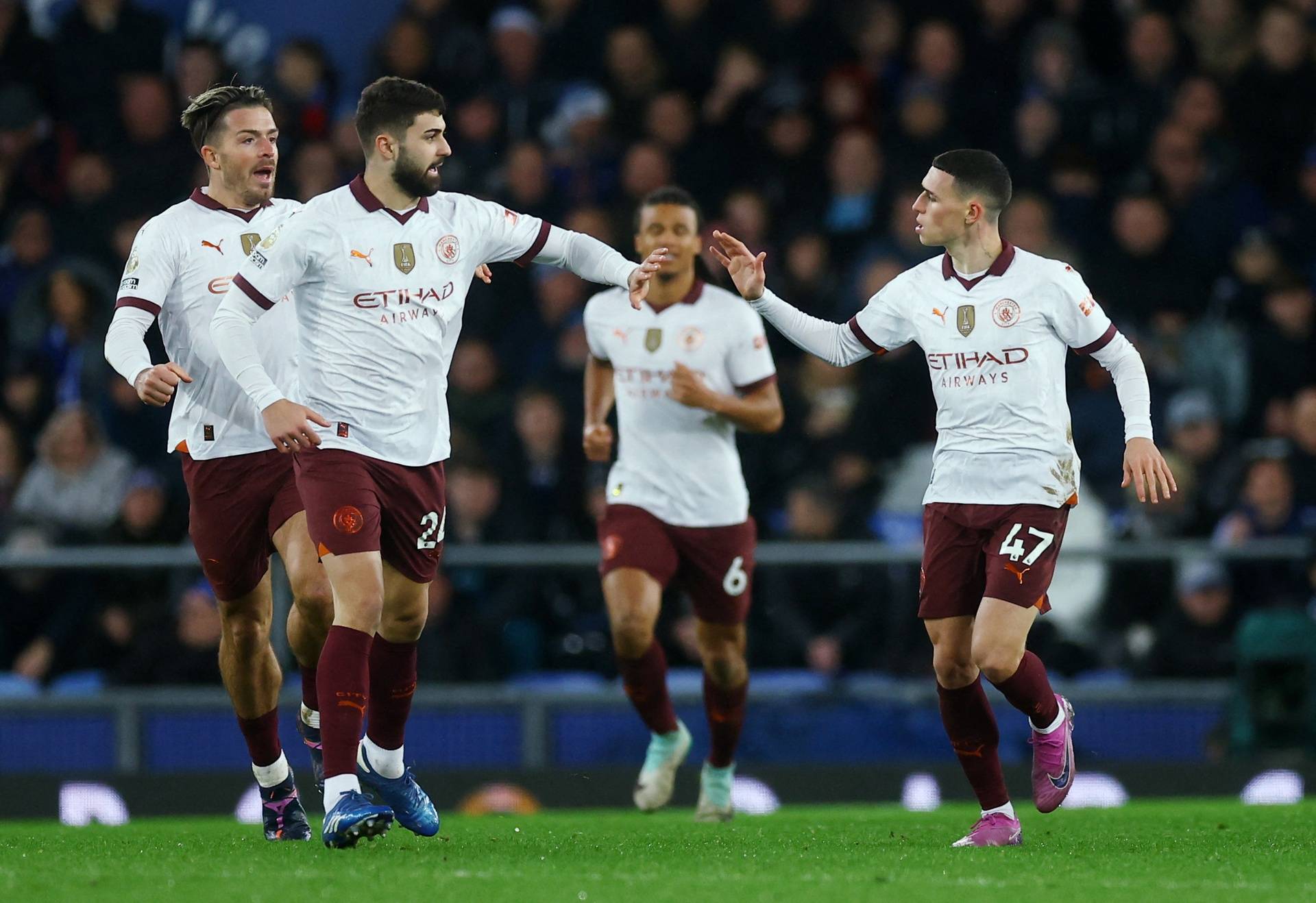 Premier League - Everton v Manchester City