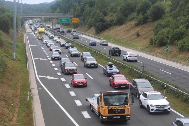 Karlovac: Gužva na autocesti