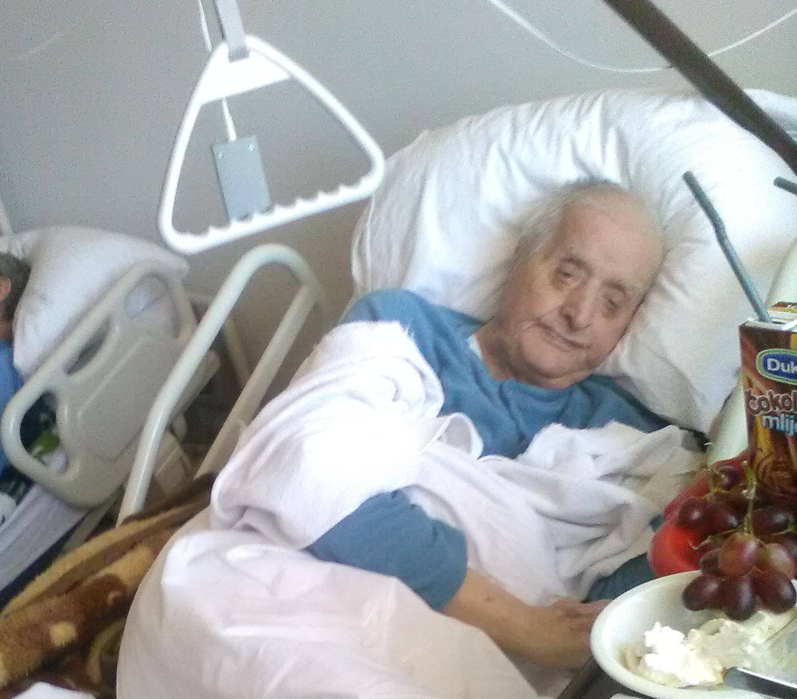 Marko (90) je teško bolestan i nepokretan, a naručili ga 2018.
