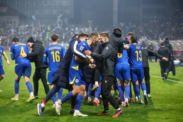 Tuzla: Susret Bosne i Hercegovine i Rumunjske u kvalifikacijama za FIFA Svjetsko prvenstvo