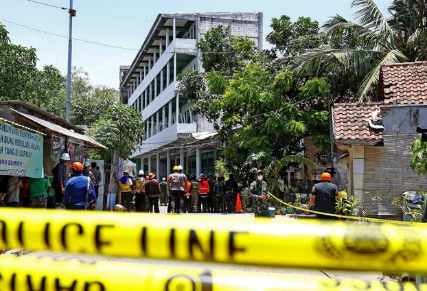 Rescue continues on collapsed Islamic school building in Sidoarjo, East Java province