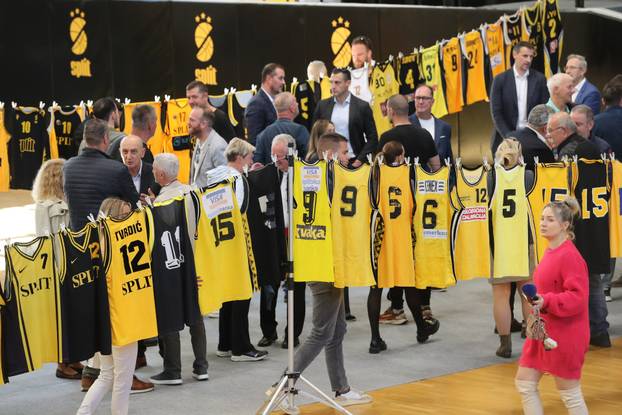 Split: Izložba 150 dresova povodom 80. rođendana KK Split