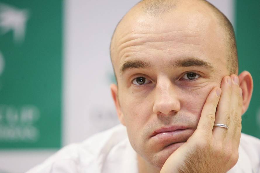 ARHIVA - Bratislava: Dobro raspoloženi hrvatski igrači najavili pohod na teniski Mount Everest