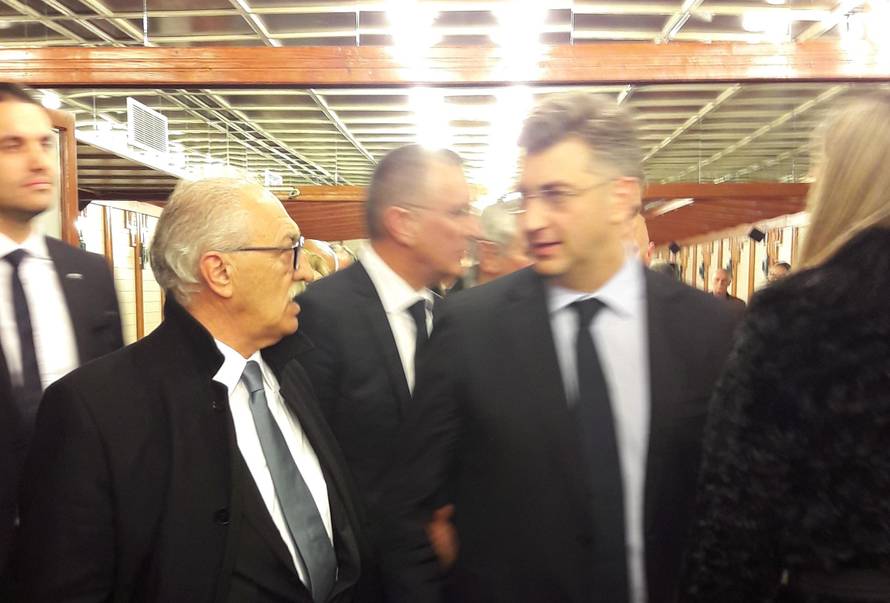 'Bura' u Makarskoj: Plenkijev ujak  na izbore  će protiv HDZ-a