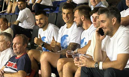 FOTO Braća Vušković na Poljudu u majicama s Livajinim likom