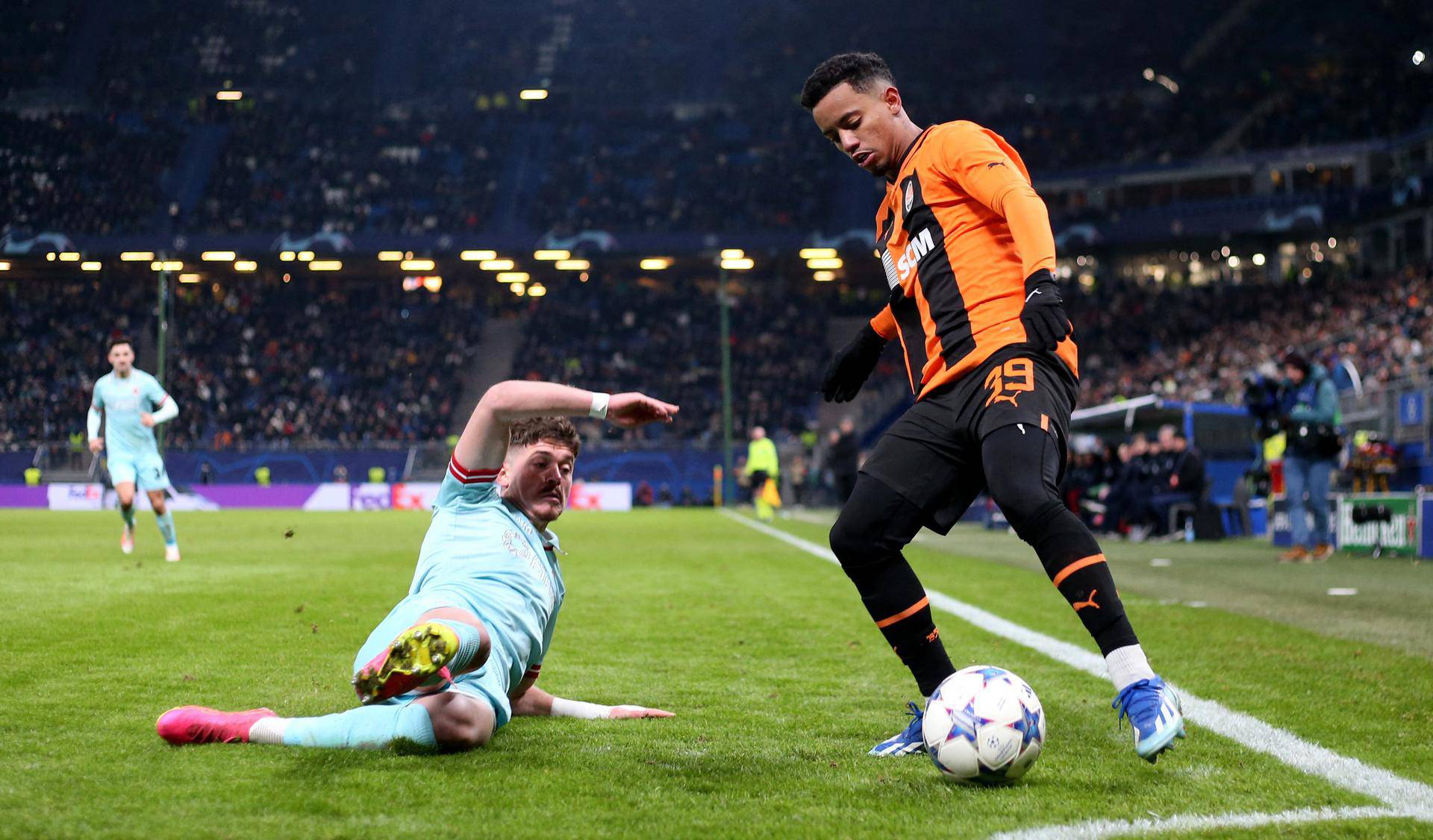 Champions League - Group H - Shakhtar Donetsk v Royal Antwerp