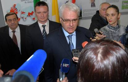 Ivo Josipović: Ne treba čekati da nezaposlenost i dalje raste 