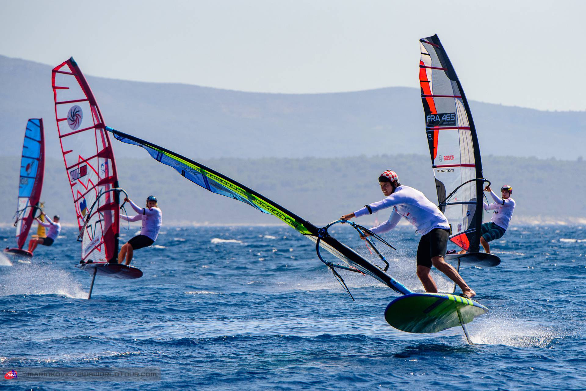 U subotu 2.7. u Bolu počelo svjetsko prvenstvo u jedrenju na dasci u disciplini slalom