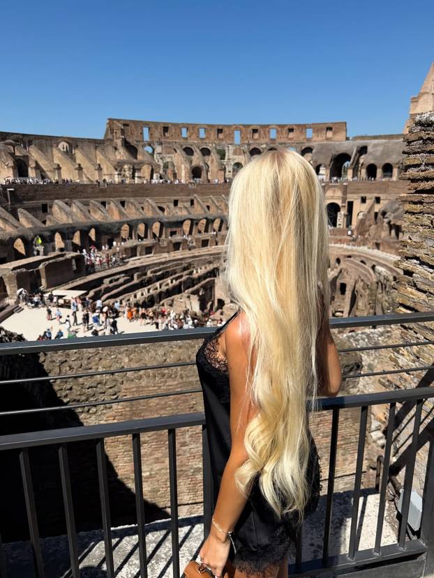 FOTO WOW! Teško je skinuti pogled s nje: Ovo je najljepša Poljakinja, bila je i misica...