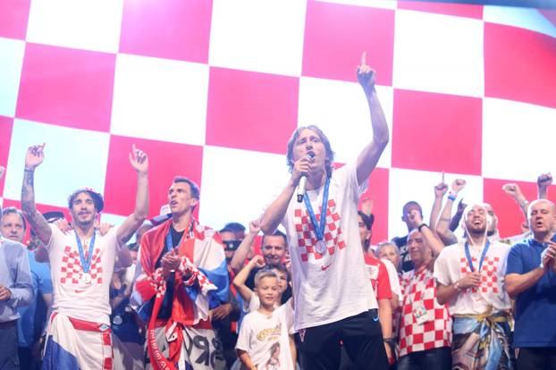 Sati vožnje i pola milijuna ljudi: Prisjetite se 'beskrajnoga dana'