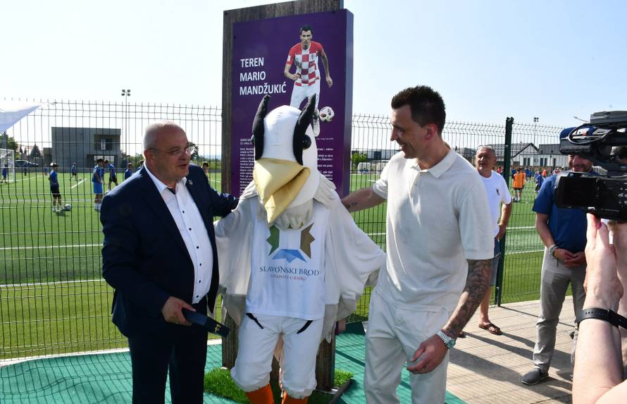Mandžukić dobio svoje igralište u rodnom Slavonskom Brodu