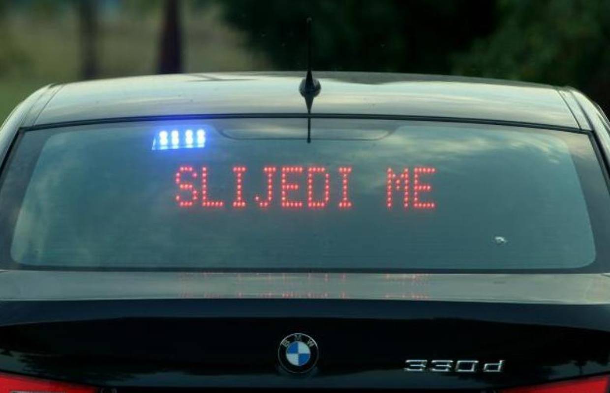 Policajci zaustavljali vozila i naplaćivali skuplje kazne pa razliku pospremali sebi u džep