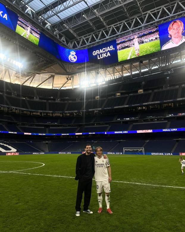 FOTO Mateo Kovačić promijenio imidž: 'Kova, nova frizura gori'