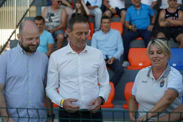 FOTO Kultni navijački klub je otvorio stadion kraj Varaždina! Pogledajte novu 'BumbArenu'