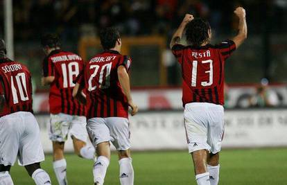 Serie A: Kapetan Nesta Milanu spasio bod u Sieni