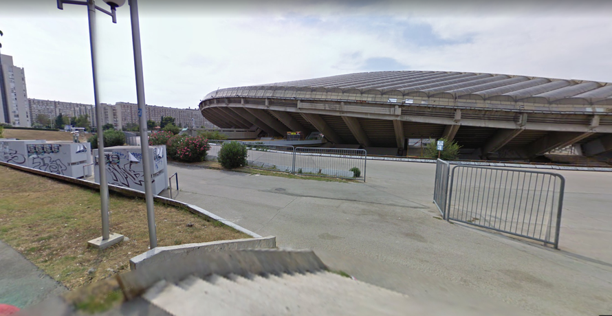 Brutalno pretukli Dinamovog navijača ispred stadiona Poljud