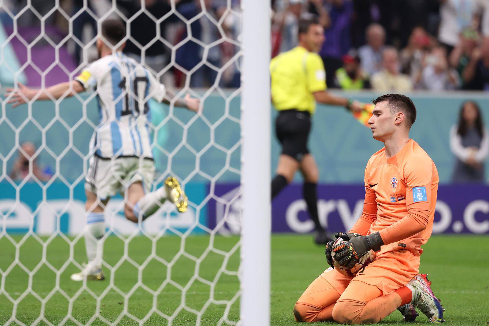 KATAR 2022 - Argentina vodi! Livakovi? je skrivio penal, Messi zabio