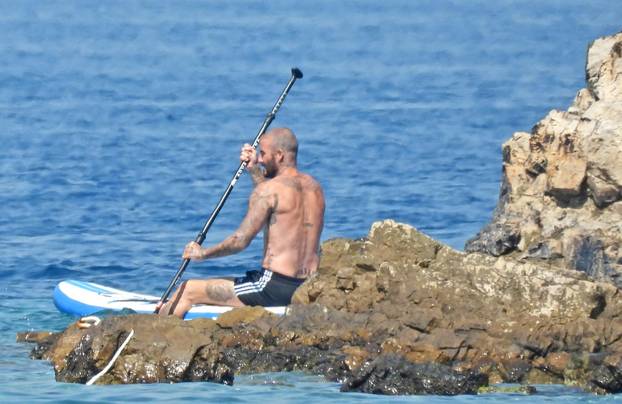 ARHIVA - 2023. David Beckham uživa u moru kod Lopuda