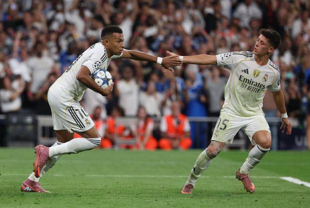 UEFA Champions League - Real Madrid v Olympique de Marseille