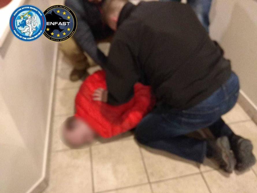 Brutalno ubio Hrvata, Mađara i Srbina: Nasmijani ubojica Čaba Der osuđen na doživotnu robiju