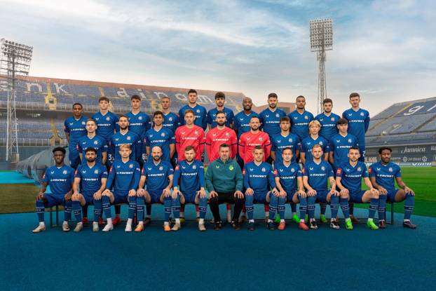 FOTO Ovo je momčadska fotka Dinama za prošlu sezonu. Sad ih u Maksimiru nema skoro pola!