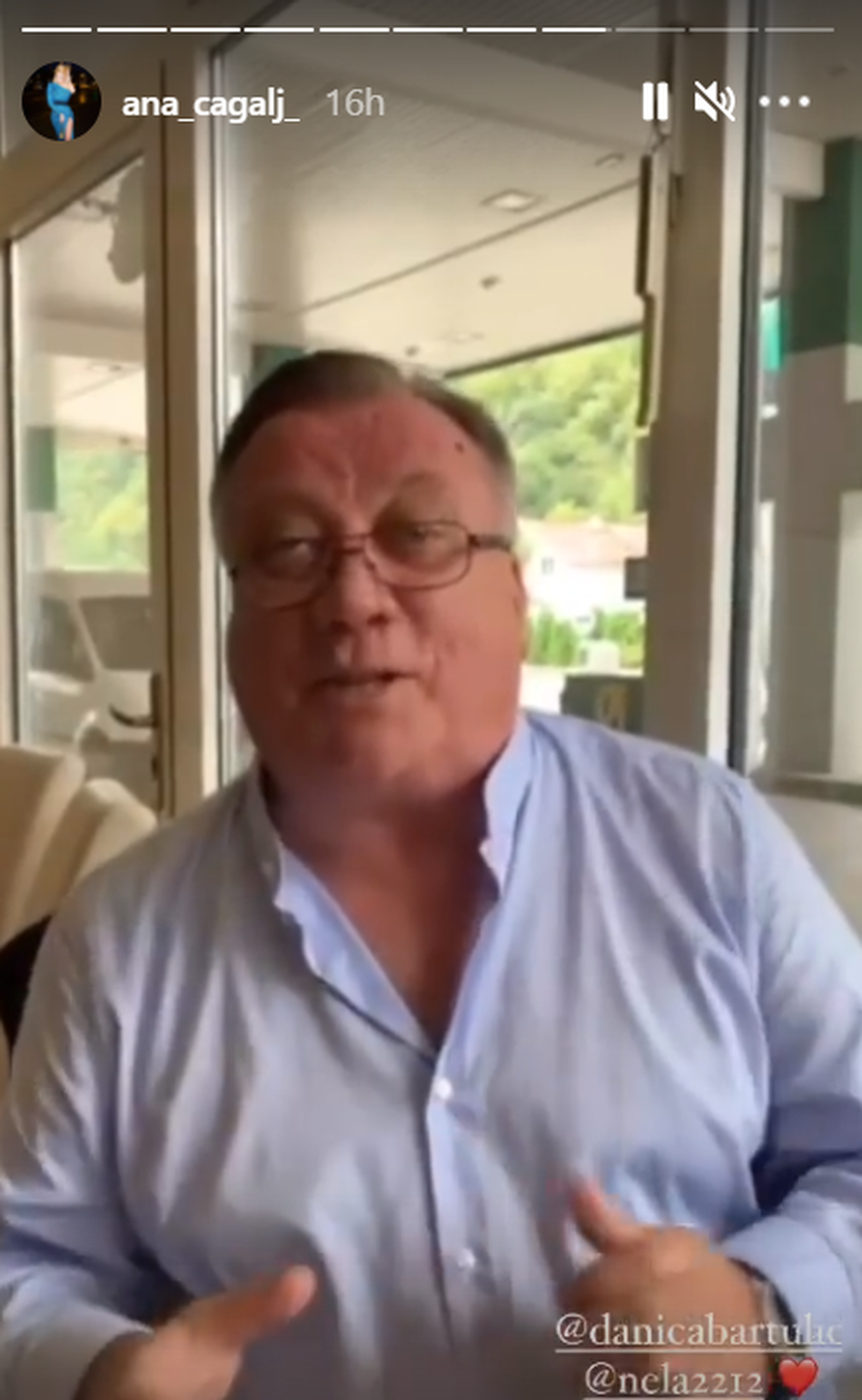 Jolina supruga Ana proslavila je svoj 40. rođendan na raskošnoj zabavi, čestitao joj i Halid Bešlić