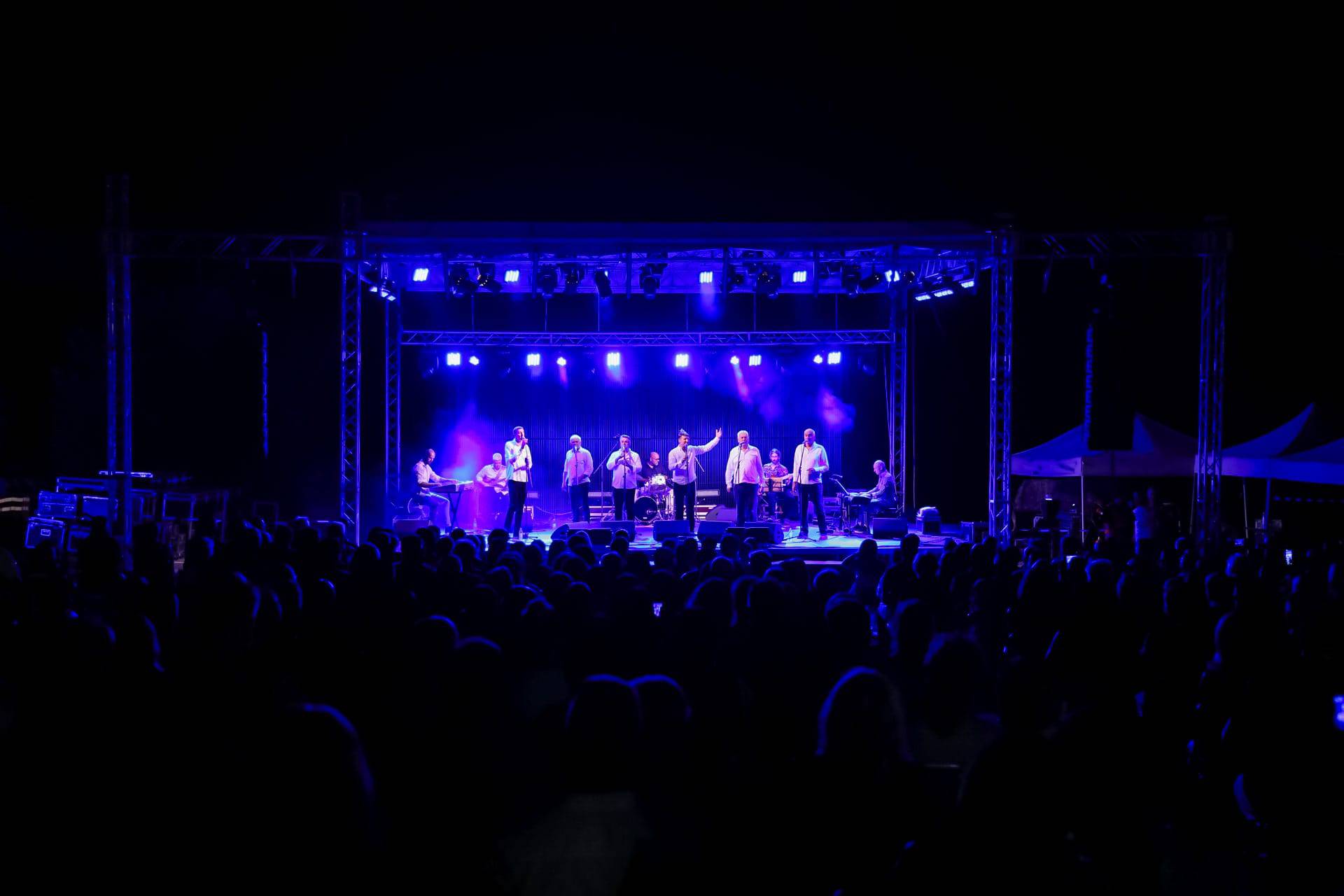 Tomislav Bralić i klapa Intrade nastupali na festivalu u Vrsaru