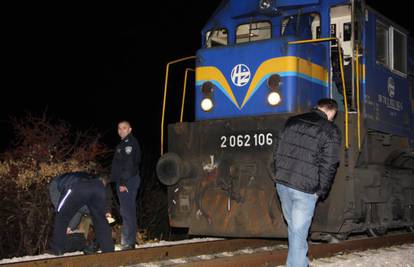 Teretni vlak udario djevojčicu (5), umrla je od teških ozljeda 