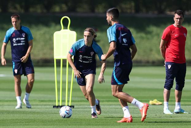 Doha: Trening hrvatske nogometne reprezentacije