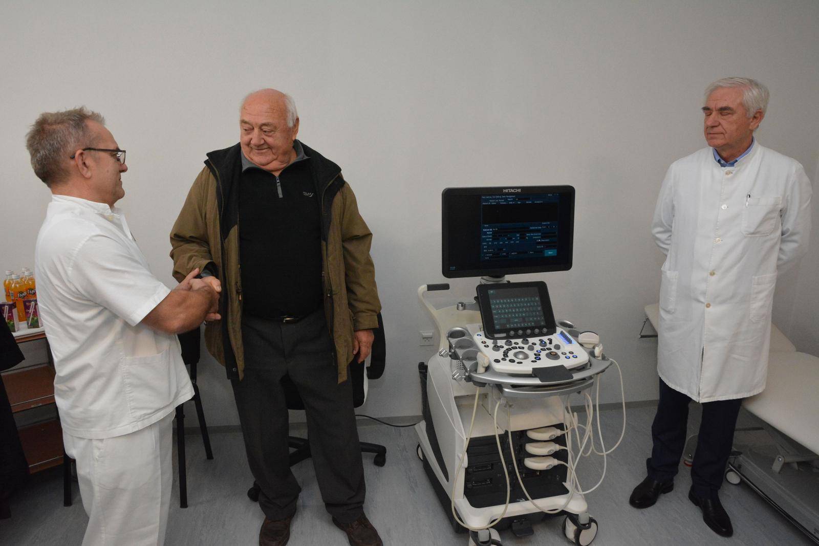 Požega: Umirovljenik, povratnik iz Šviarske, donirao UZV uređaj vrijedan 100 tisuća eura