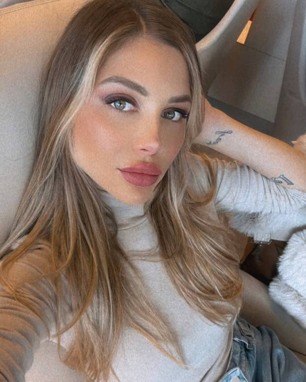 FOTO Atraktivna Argentinka nema u čemu se nije okušala: 'Volim učiti i uživati kod kuće...'