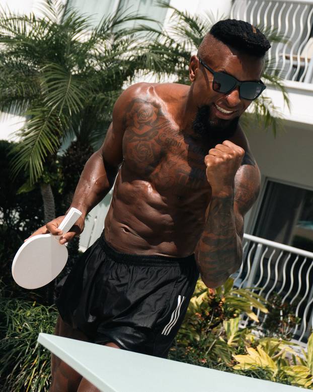 FOTO Bivša ikona Bayerna s 51 na leđima je kao Terminator!