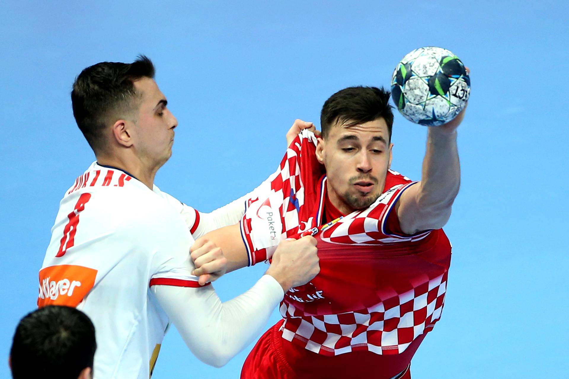 Teška, ali dostižna utakmica za naše rukometaše: Hrvatska pobijedila Srbiju 23 - 20