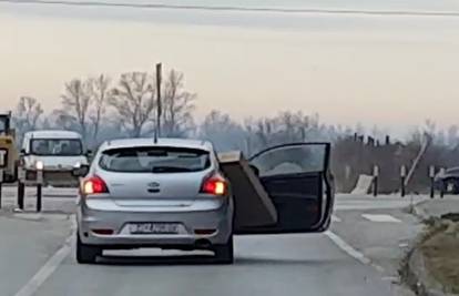 Vozio otvorenih vrata: Tko kaže da nema dovoljno mjesta?