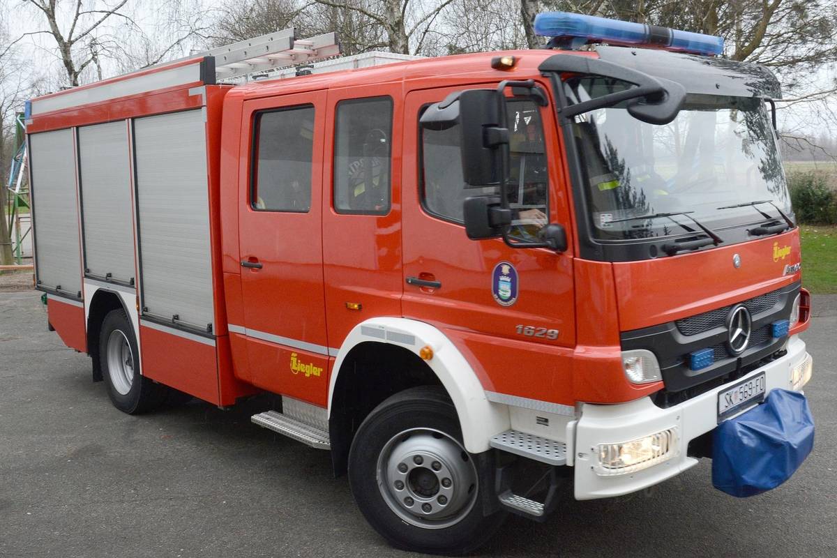 Eksplozija i požar kamina u Zagrebu, jedan završio u bolnici