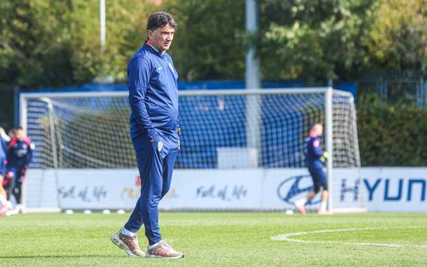 Zagreb: Hrvatska nogometna reprezentacija na treningu u Maksimiru