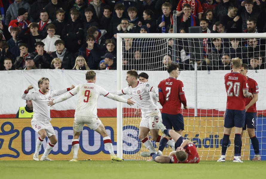 FIFA World Cup - UEFA Qualifiers - Finals - Czech Republic v Denmark